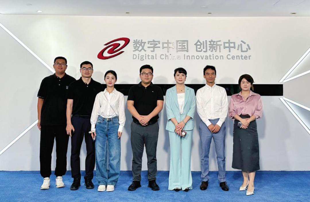 长安汽车杨军华一行到访神州数码和威九国际，共谋汽车业务创新之道
